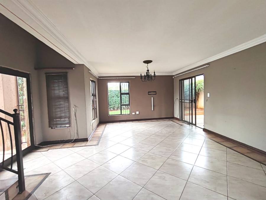 3 Bedroom Property for Sale in Melodie North West